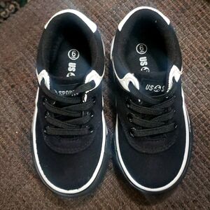 Black toddlers shoes